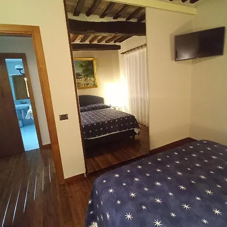 Del Glicine מלון Campagnatico